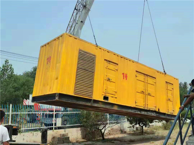 东昌府300KW柴油发电机组油耗是多少?